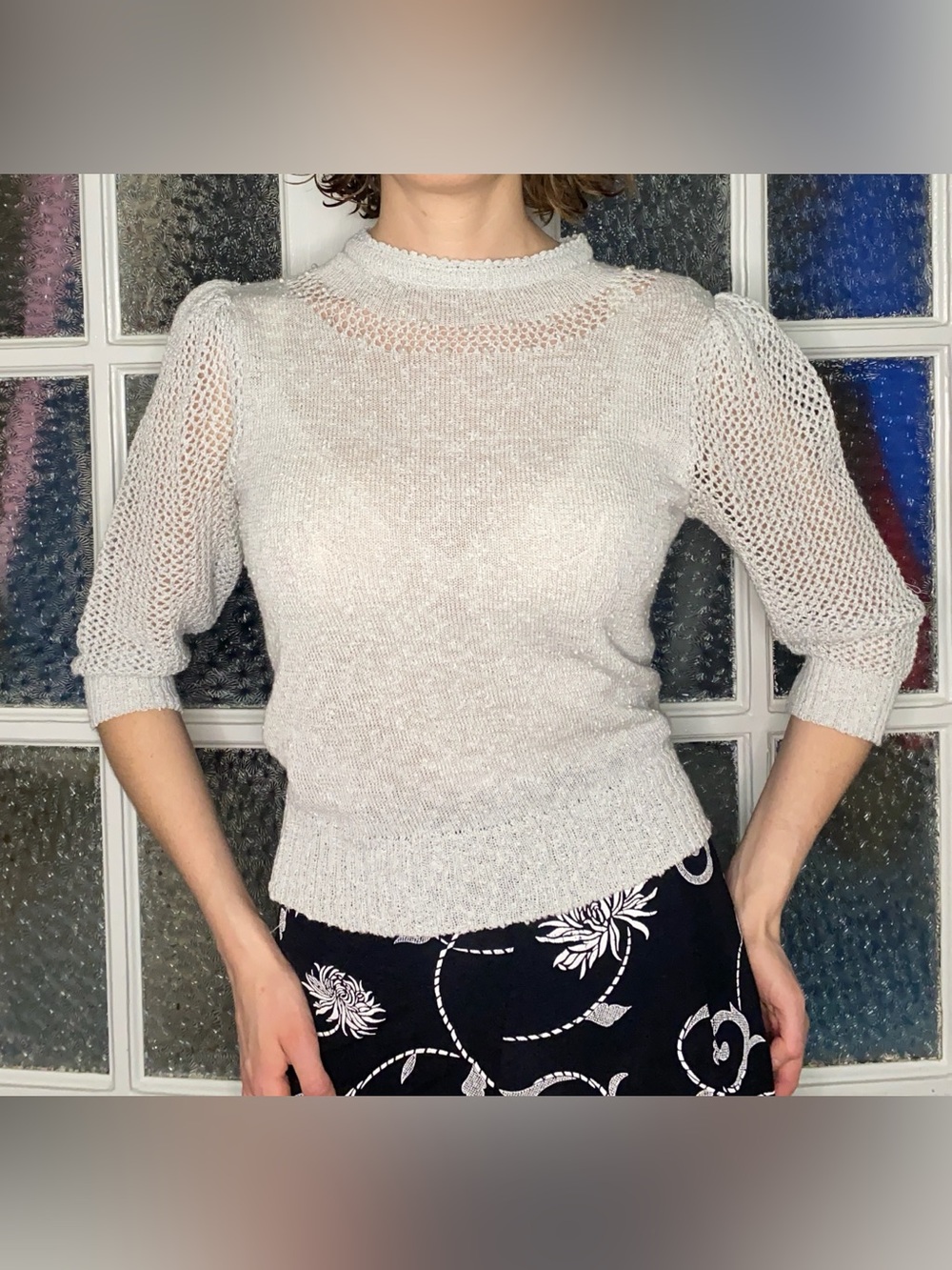 Women’s knit sweater with pearl beads